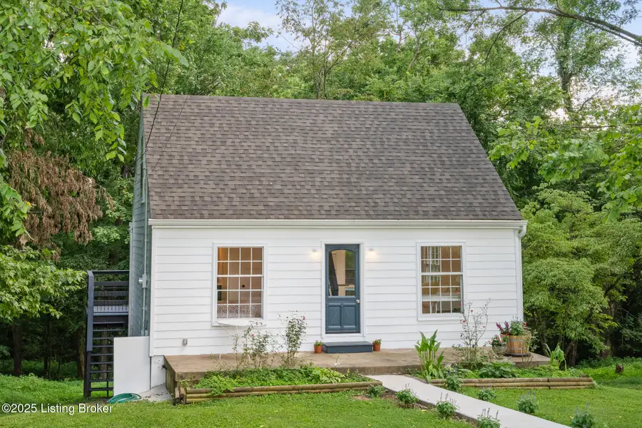 2102 Goshen Ln, Goshen, KY 40026 - Image #3