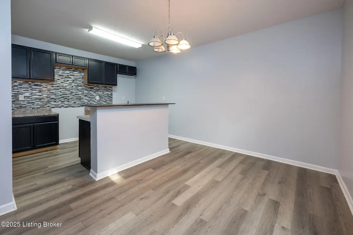 2831 W Madison St, Louisville, KY 40211 - Image #1