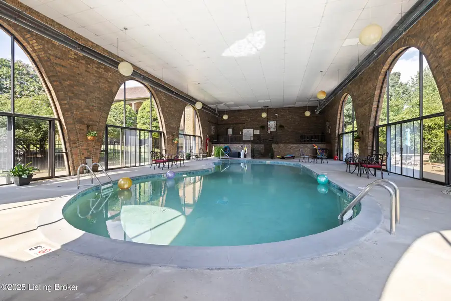 1600 Gardiner Ln #108, Louisville, KY 40205 - Image #3