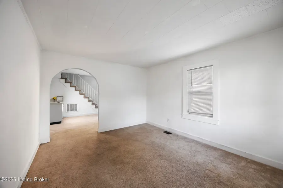 1125 W Whitney Ave, Louisville, KY 40215 - Image #3