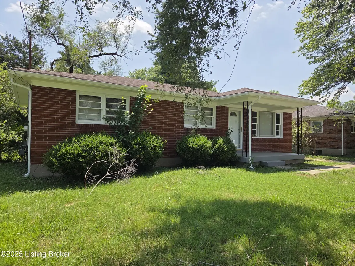 7801 Mango Dr, Louisville, KY 40258 - Image #1