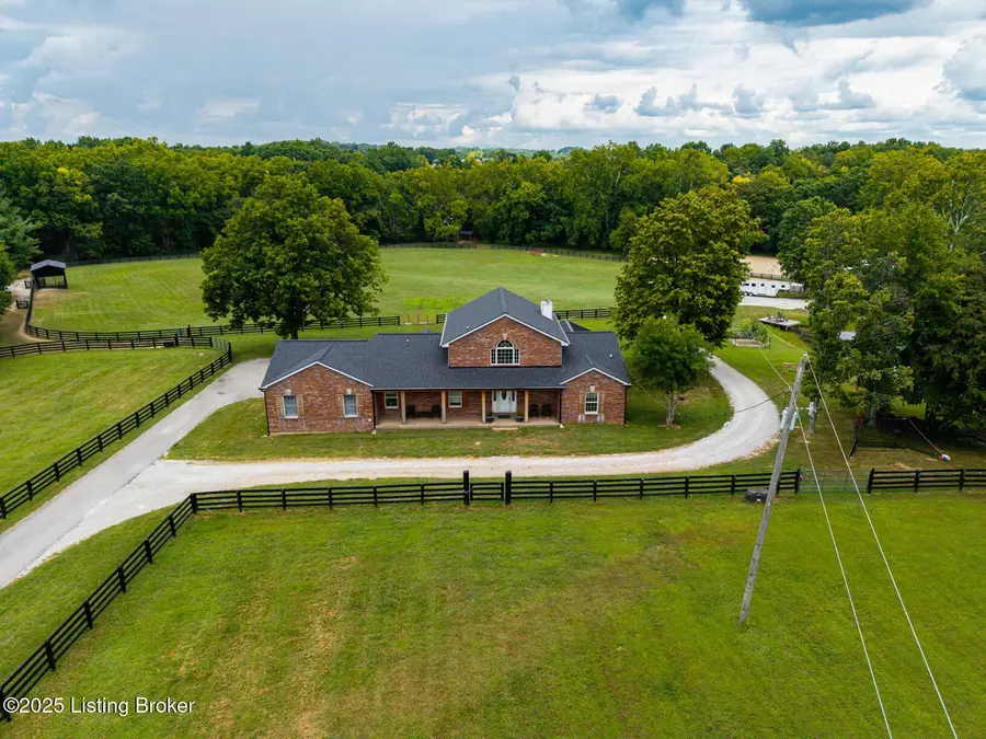 1701 Acorn Ln, La Grange, KY 40031 - Image #2