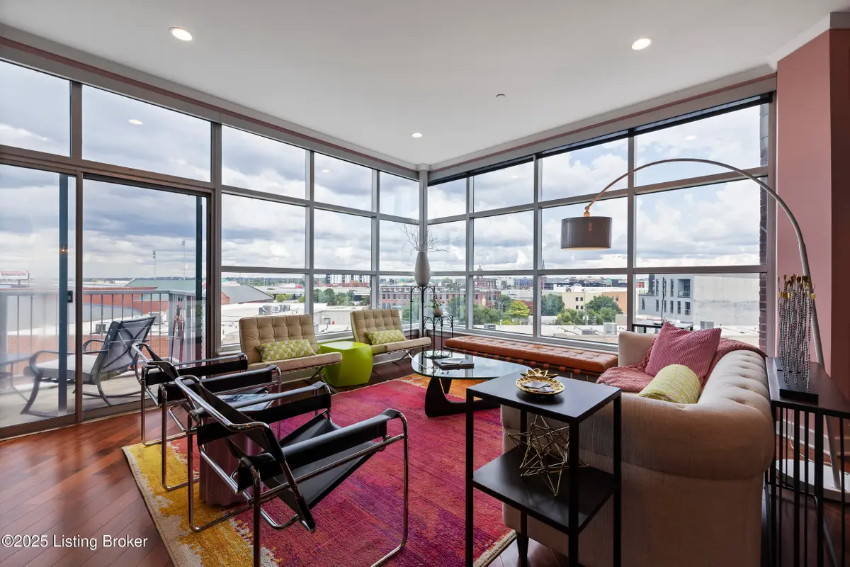 324 E Main St #UNIT 506, Louisville, KY 40202 - Image #1