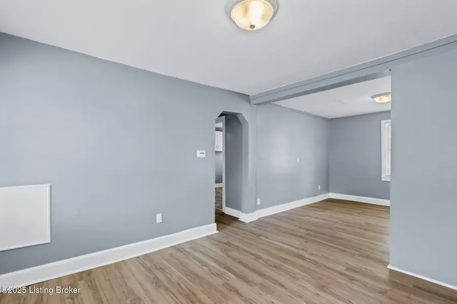 3314 Van Winkle Dr, Louisville, KY 40216 - Image #3