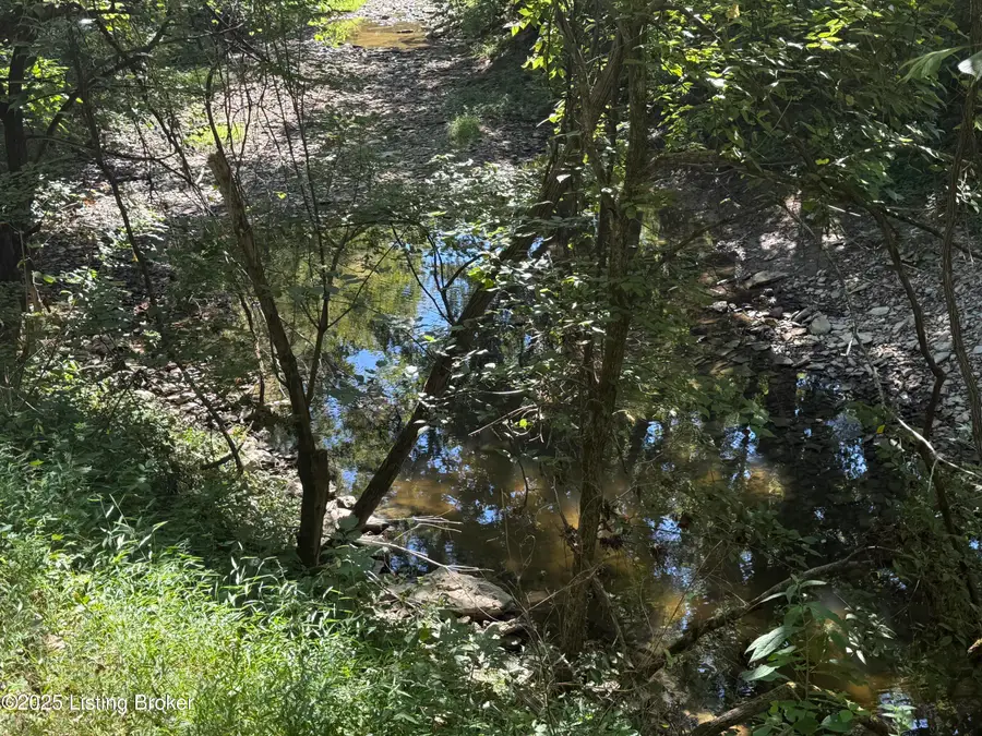 1590 Crooked Creek Rd, Lawrenceburg, KY 40342 - Image #3