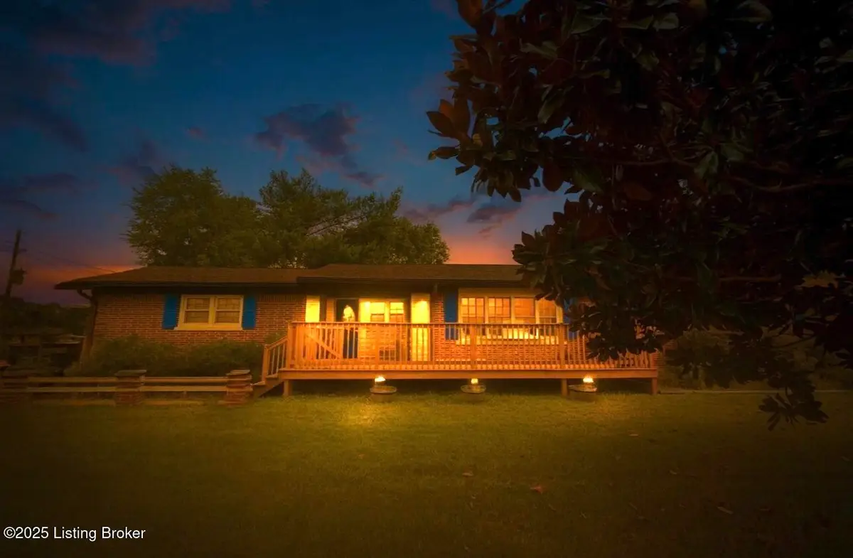 5225 Venus Dr, Louisville, KY 40258 - Image #1