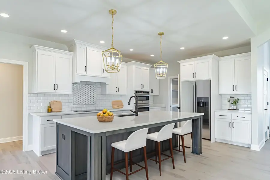 119 Dalton Dr, Fisherville, KY 40023 - Image #3