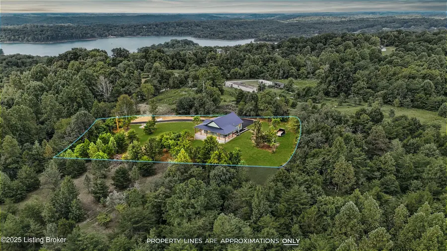 374 Nolin Estates Rd, Clarkson, KY 42726 - Image #2