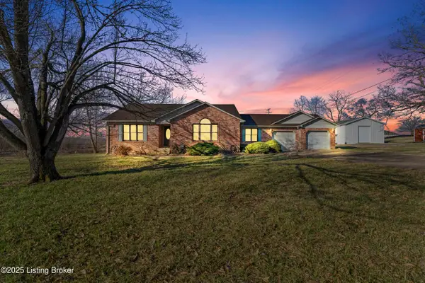 595 Centerview Dr, Shepherdsville, KY 40165