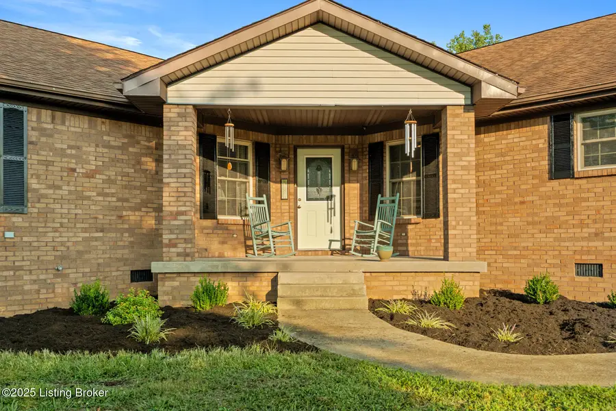 127 Man-o-war Dr, Harrodsburg, KY 40330 - Image #2