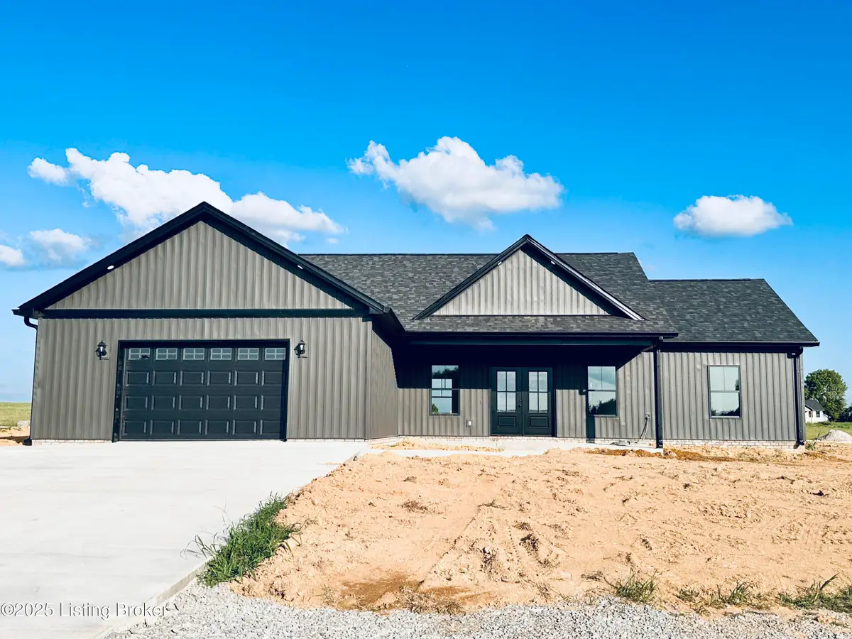 88 Chett Ln, Clarkson, KY 42726 - Image #1