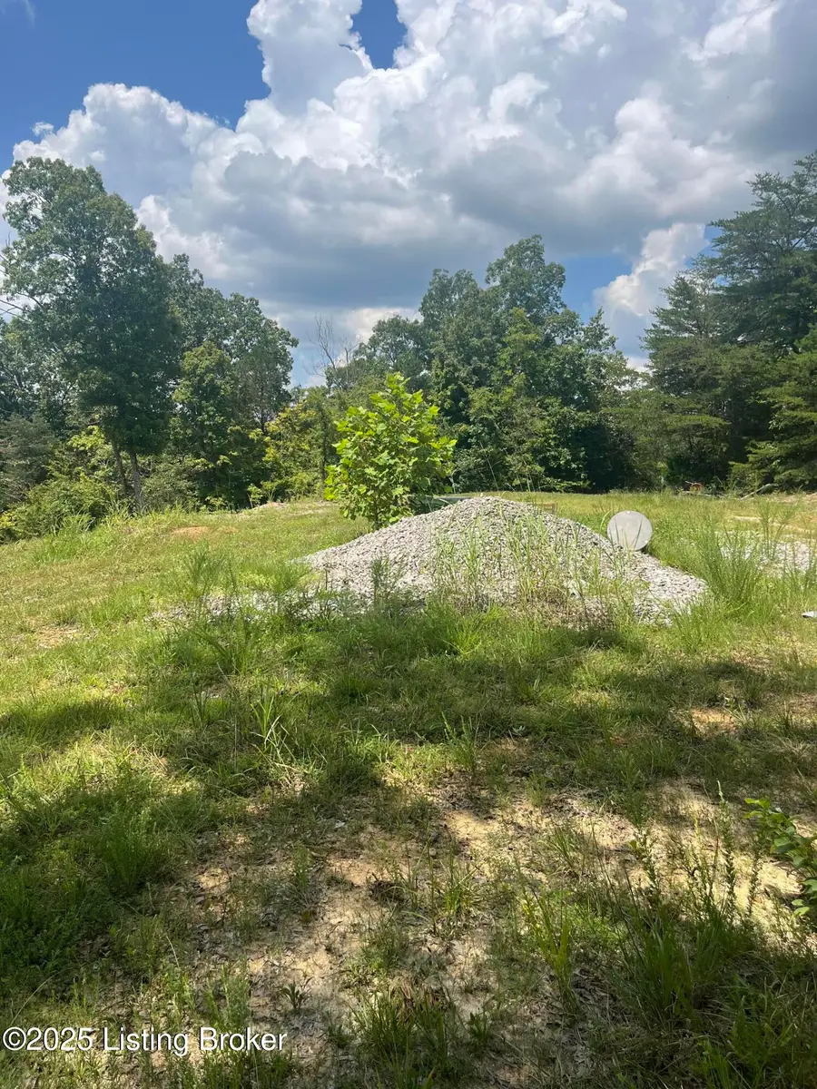 1945 Broadford Rd, Munfordville, KY 42765 - Image #2