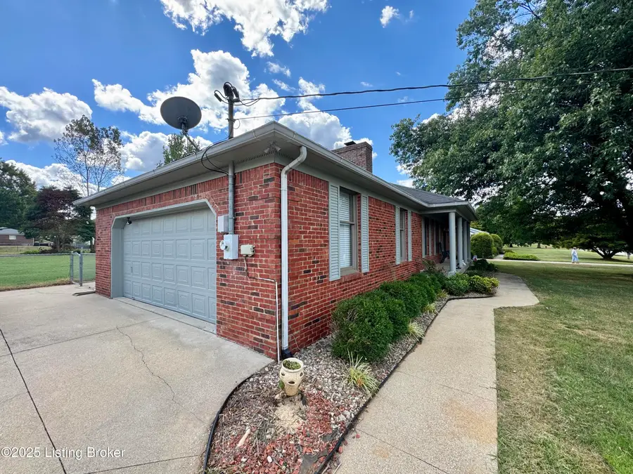 123 Highland Dr, Bardstown, KY 40004 - Image #3