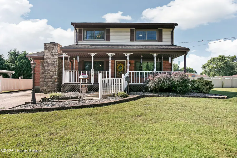 5604 W Pages Ln, Louisville, KY 40258 - Image #2