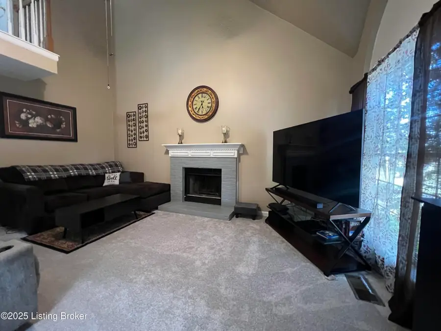 507 Matterhorn Dr, Shelbyville, KY 40065 - Image #3