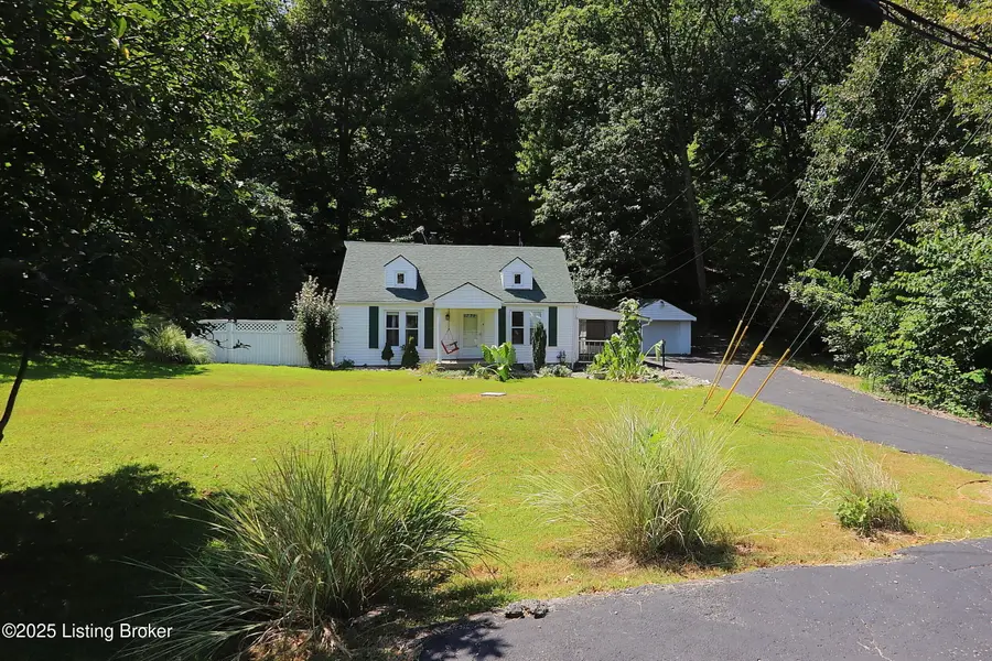 7702 Arnoldtown Rd, Louisville, KY 40214 - Image #3