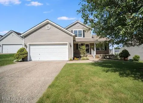 6705 Bluffview Cir, Louisville, KY 40299 - #1