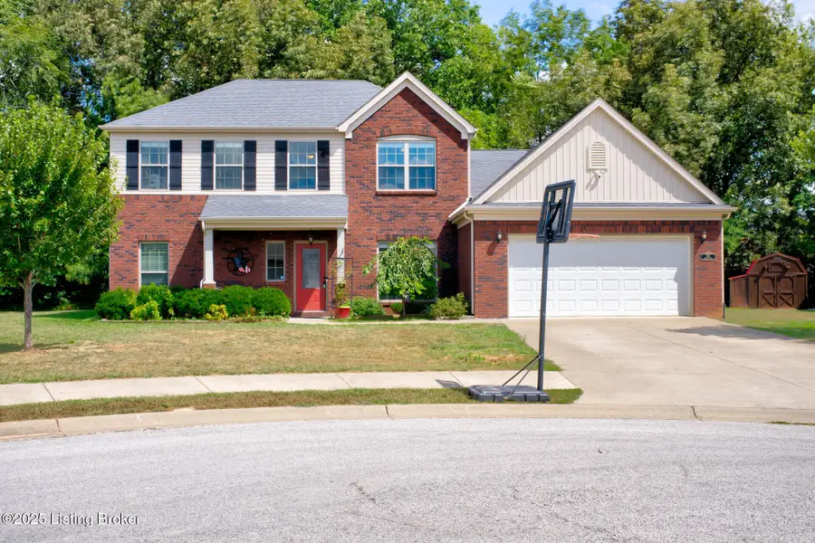 316 Merlot Ct, Vine Grove, KY 40175 - Image #2
