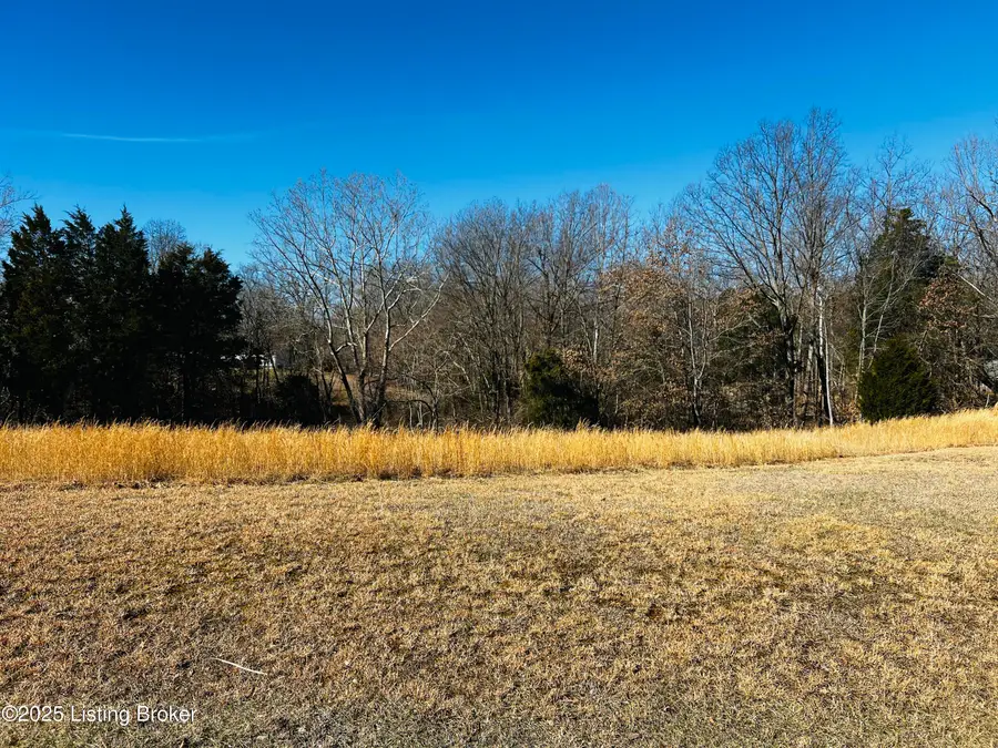 12 Browning Dr, Vine Grove, KY 40175 - Image #2