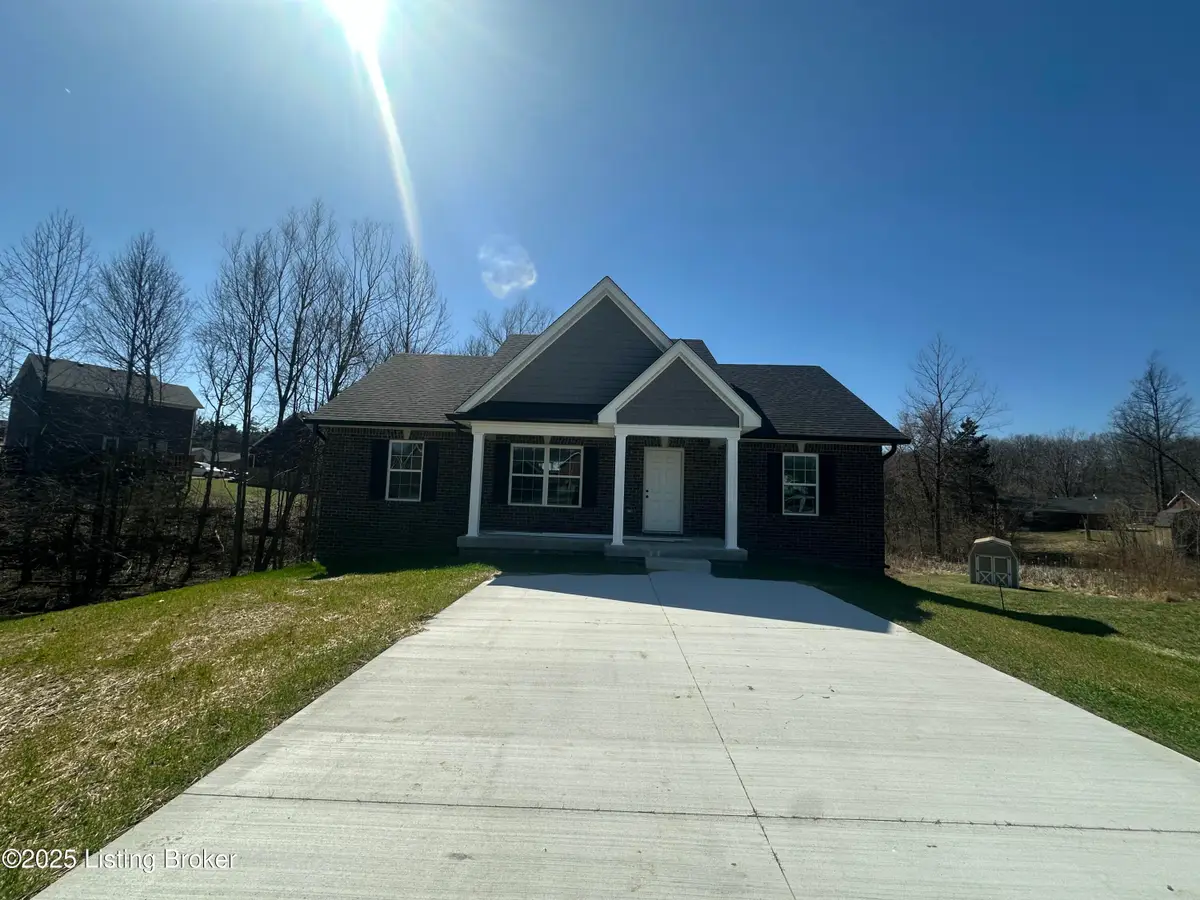 107 Hopkins Ct, Bardstown, KY 40004 - Image #1