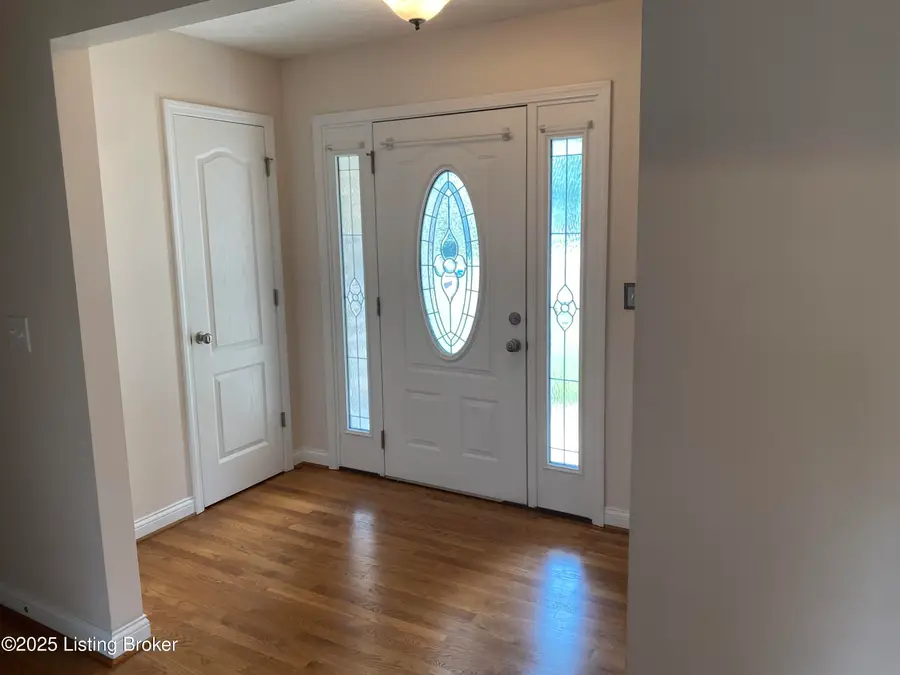1503 Grinstead Dr, Elizabethtown, KY 42701 - Image #3