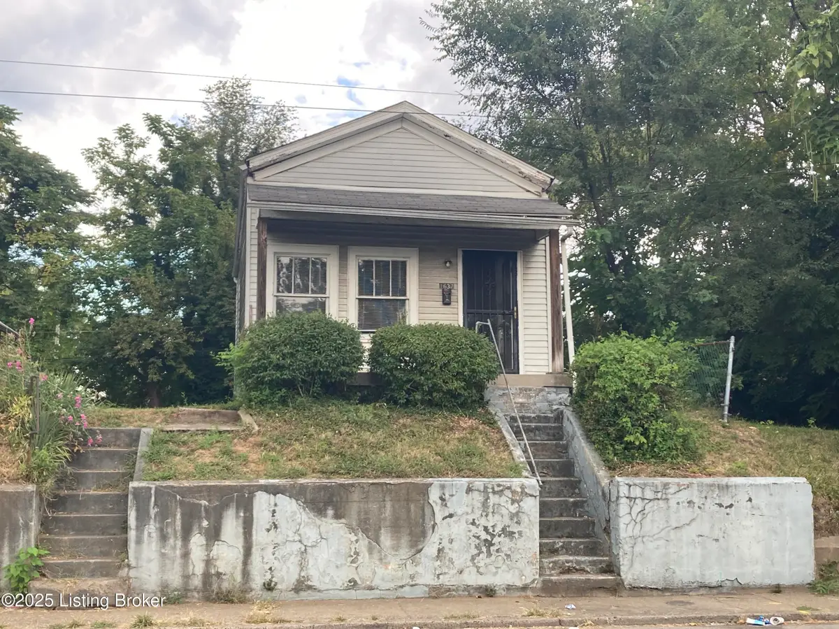 1637 W Oak St, Louisville, KY 40210 - Image #1