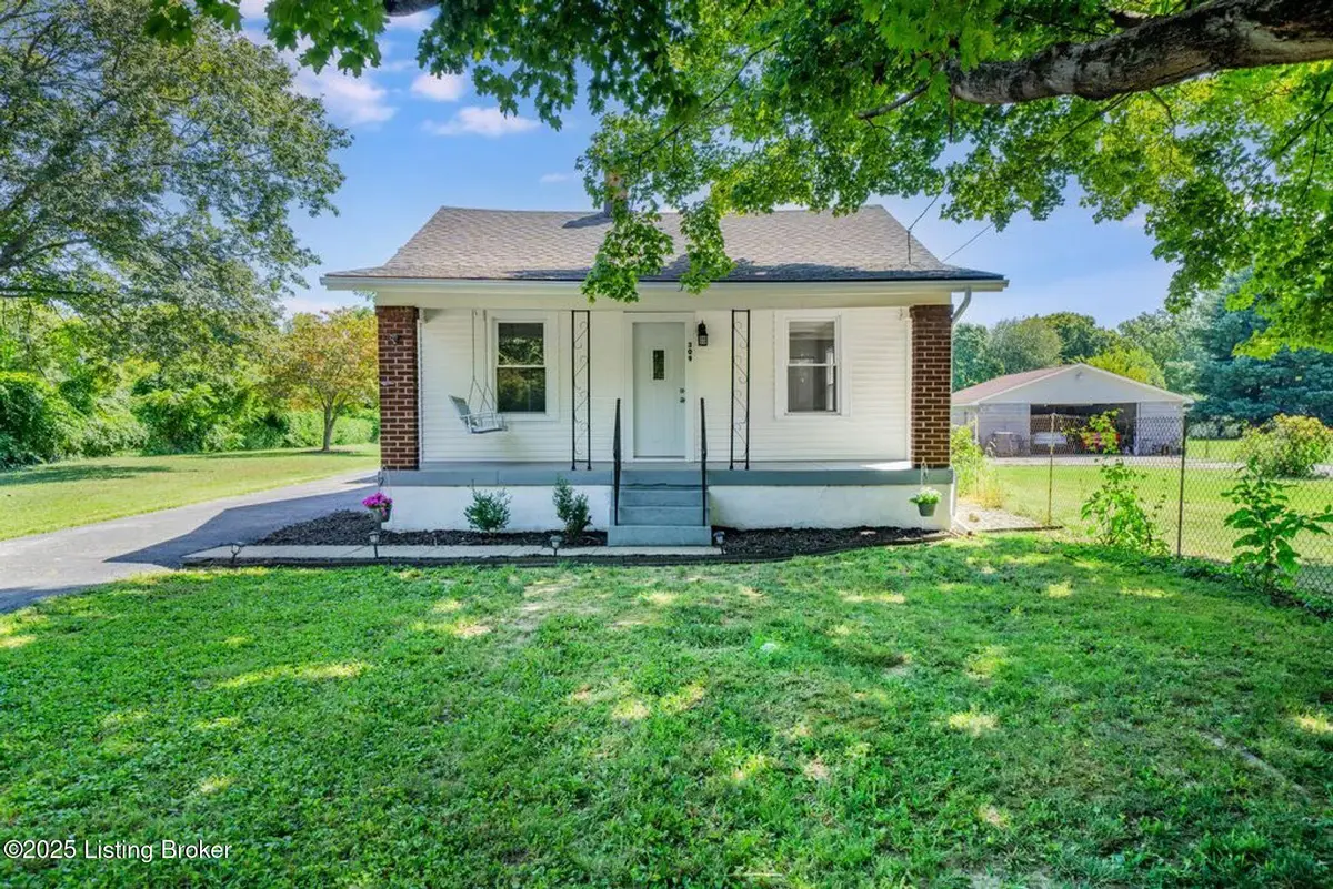 309 Plaza Ave, Louisville, KY 40218 - Image #1