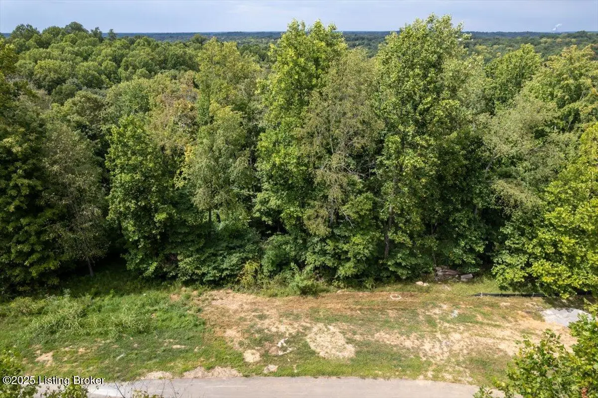 5004 Sycamore Ridge Ln, La Grange, KY 40031 - Image #1