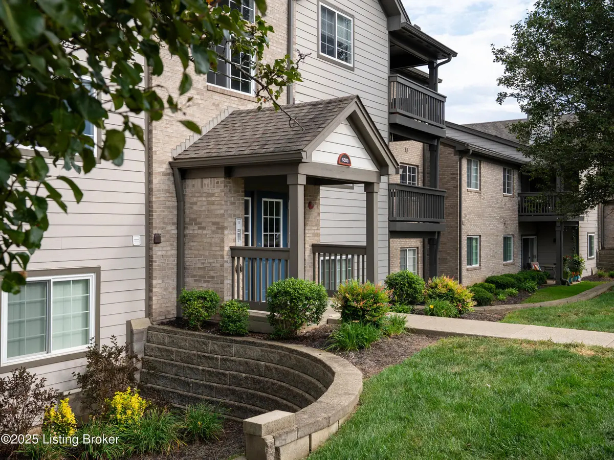5303 Rolling Rock Ct #APT 201, Louisville, KY 40241 - Image #1