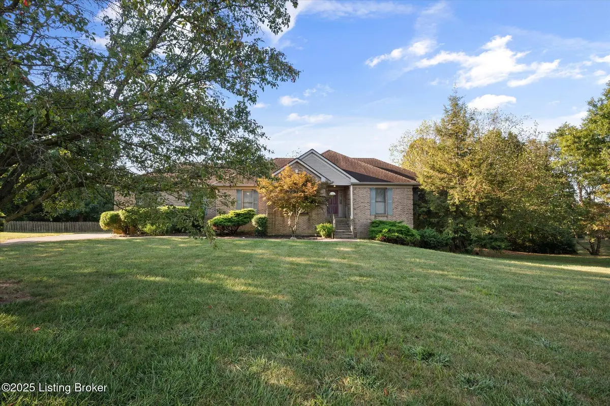27 Plantation Dr, Shelbyville, KY 40065 - Image #1