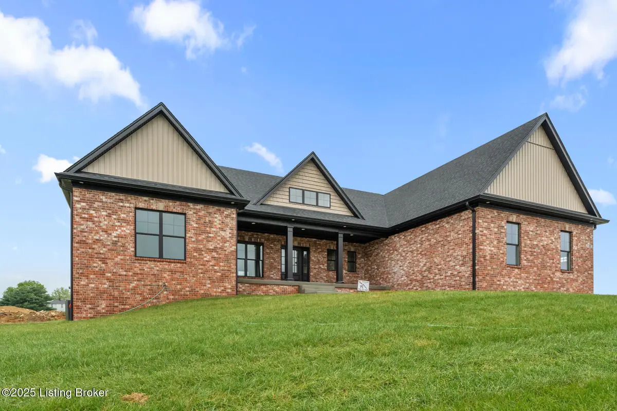 32 Dalton Dr, Fisherville, KY 40023 - Image #1