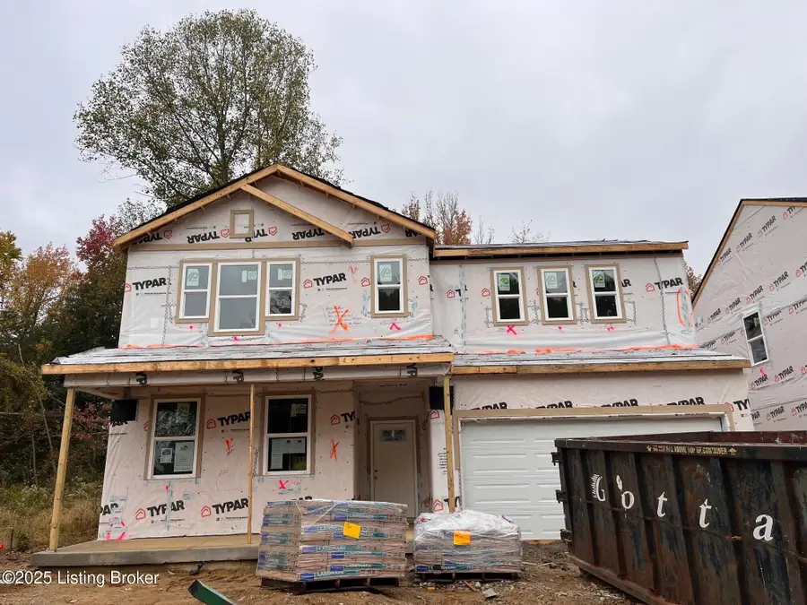 8516 Lysander Dr, Louisville, KY 40214 - Image #3