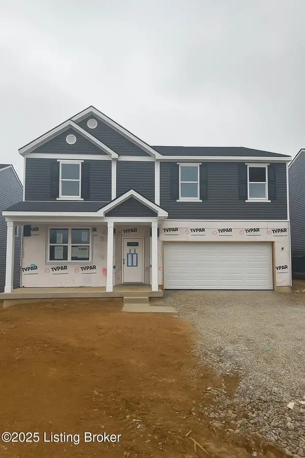 6902 Oak Rock Dr, Louisville, KY 40291