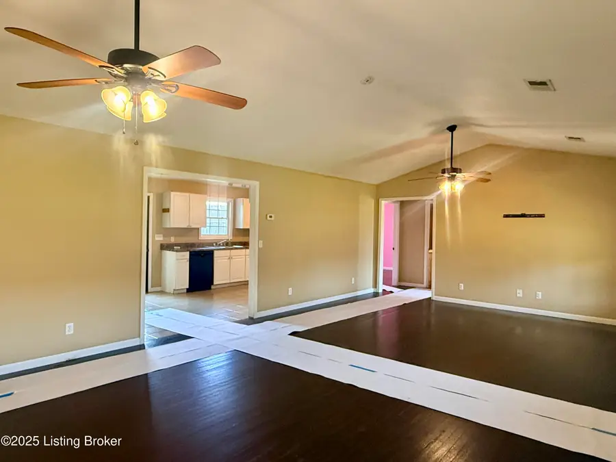 108 Andrea Ct, Bardstown, KY 40004 - Image #2