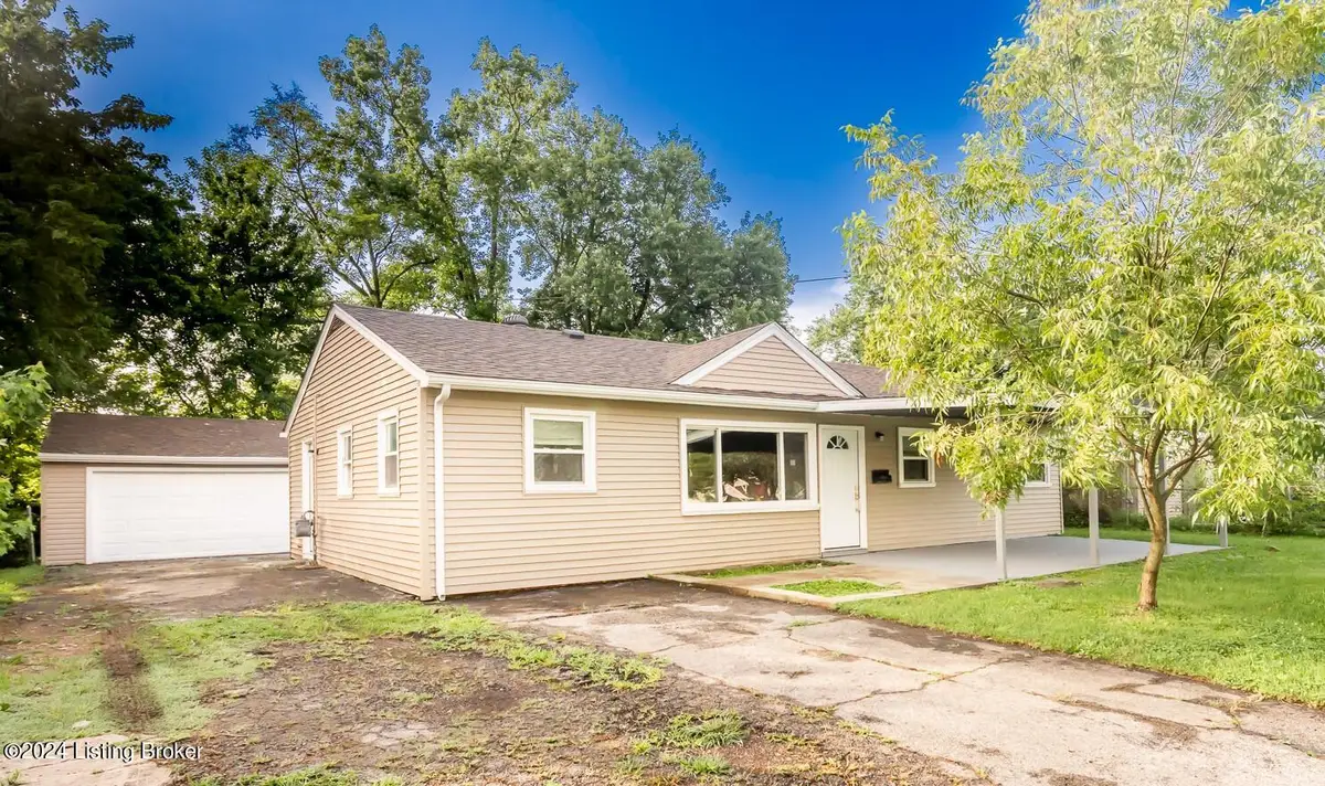 13511 Greystone Ave, Louisville, KY 40272 - Image #1