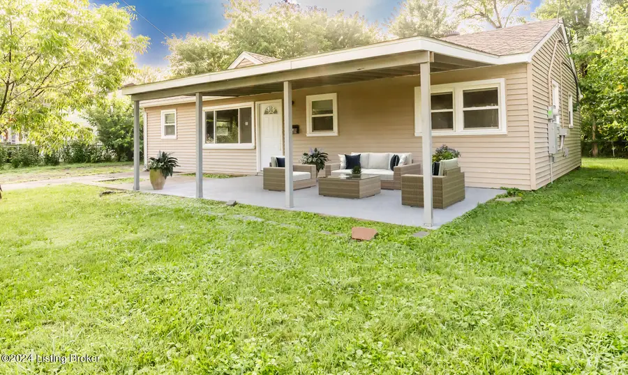 13511 Greystone Ave, Louisville, KY 40272 - Image #3