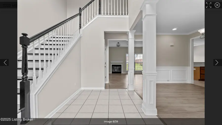 7223 Meadow Ridge Dr, Louisville, KY 40218 - Image #3