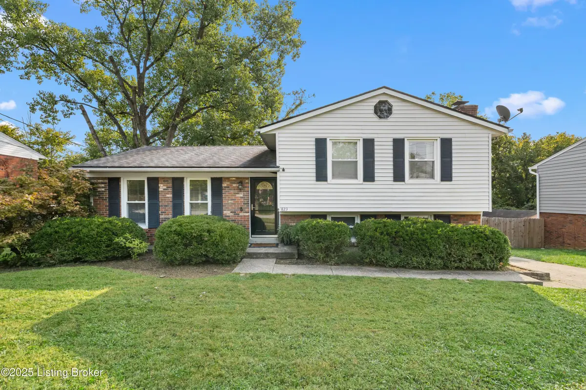 823 Creekvalley Rd, Louisville, KY 40243 - Image #1