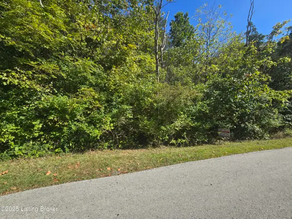 5 Creekwood Dr, Mt Washington, KY 40047