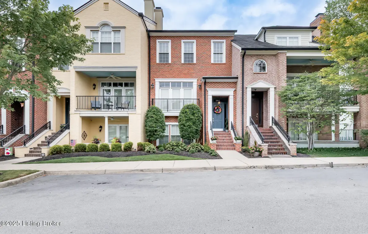 1102 Rose Hill Ln, Louisville, KY 40299 - Image #1