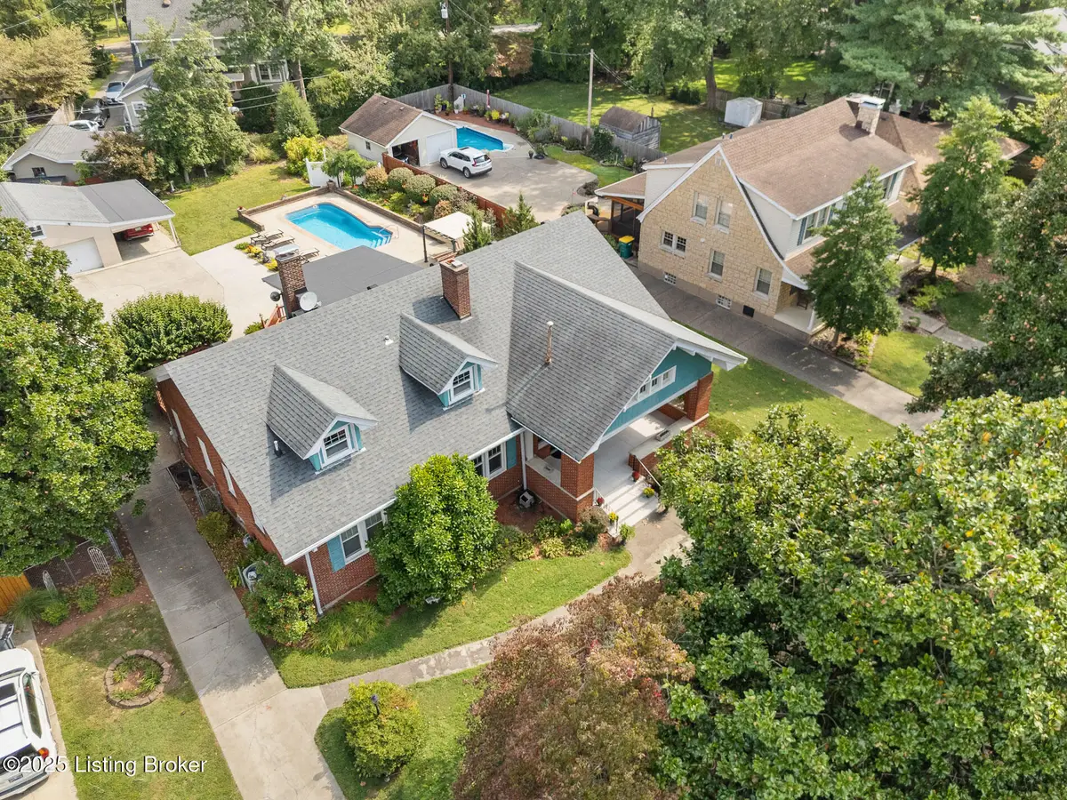 3227 Robin Rd, Louisville, KY 40213 - Image #1