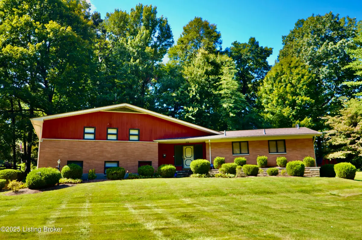 2100 Palatka Rd, Louisville, KY 40214 - Image #1