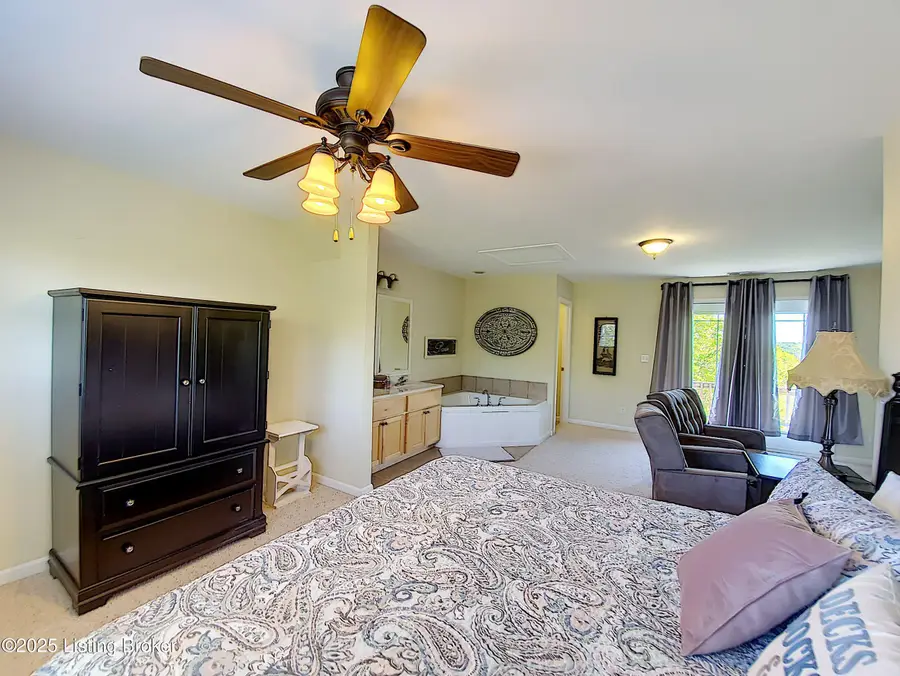 55 Driftwood Ct, Taylorsville, KY 40071 - Image #2