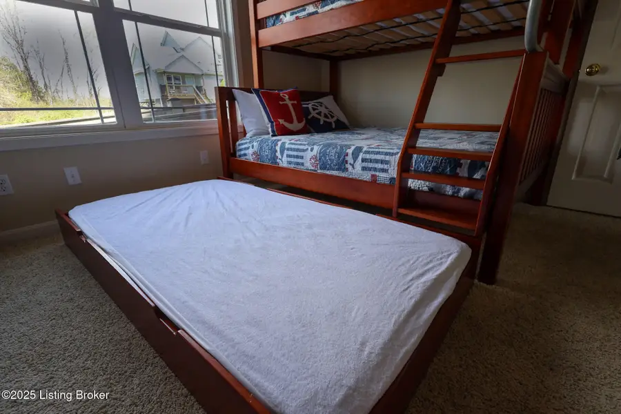 55 Driftwood Ct, Taylorsville, KY 40071 - Image #3