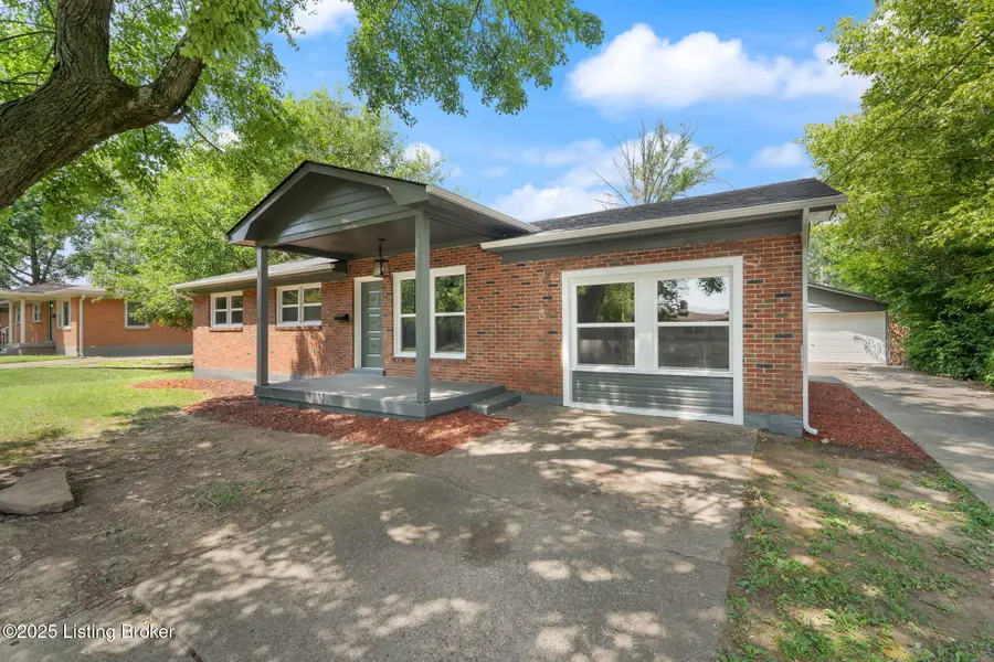 6205 Manse Dr, Louisville, KY 40258 - Image #2