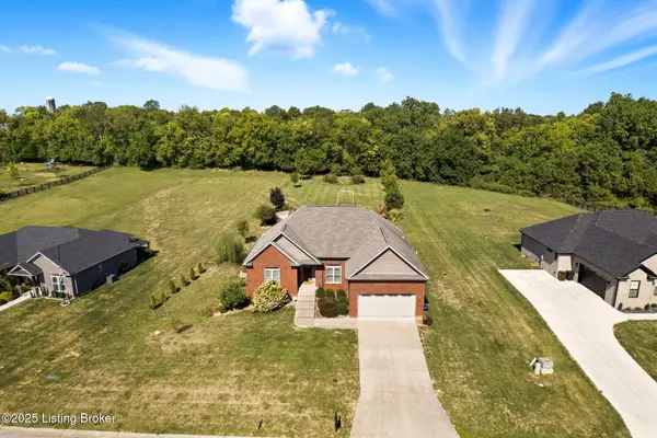 84 Ravens Wood, Taylorsville, KY 40071