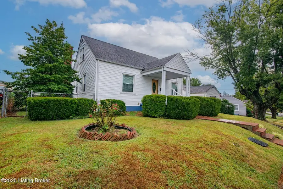 329 Robin Rd, Elizabethtown, KY 42701 - Image #2