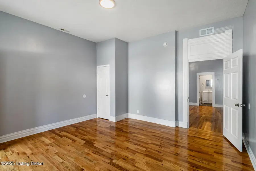 331 N 23rd St, Louisville, KY 40212 - Image #3
