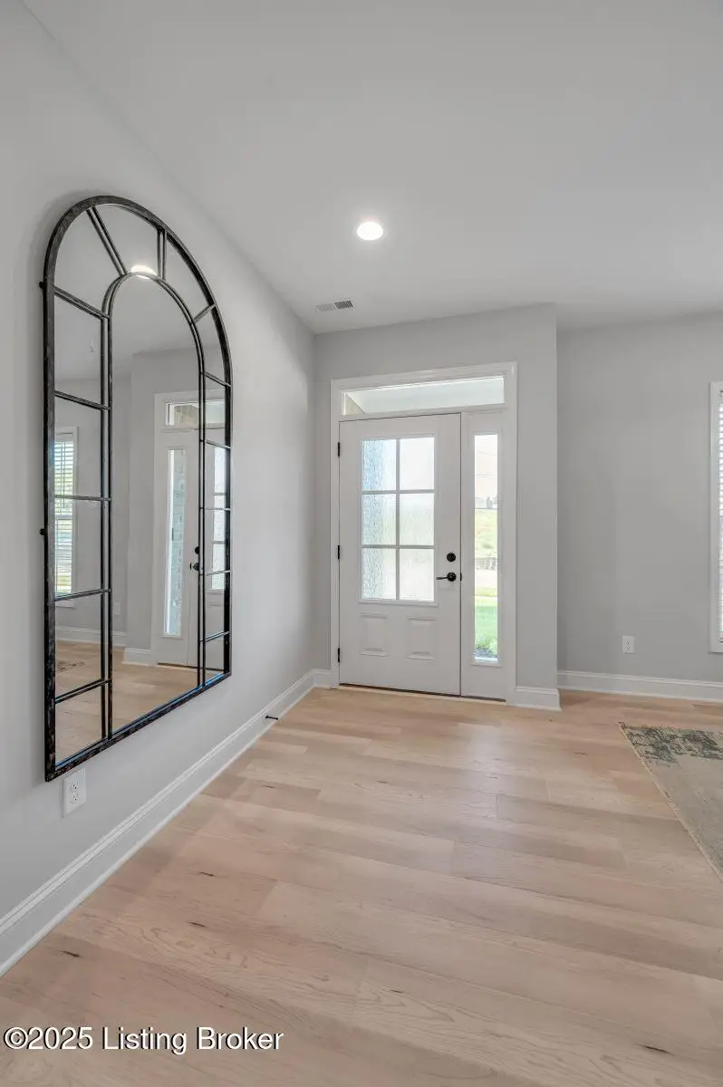 14101 Kings Chapel Way, Louisville, KY 40245 - Image #2