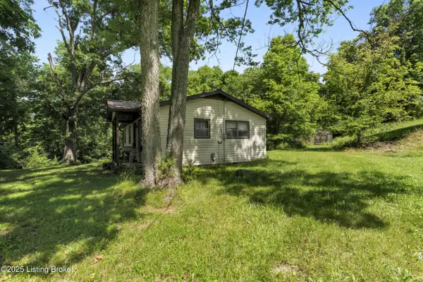 2209 18 Mile Creek Rd, Westport, KY 40077